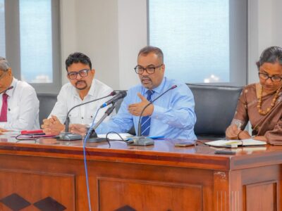 සේවක අරමුදල් සම්බන්ධයෙන් කම්කරු ඇමතිවරු වෘත්තීය සමිති සමග සාකච්ඡා කෙරේ
